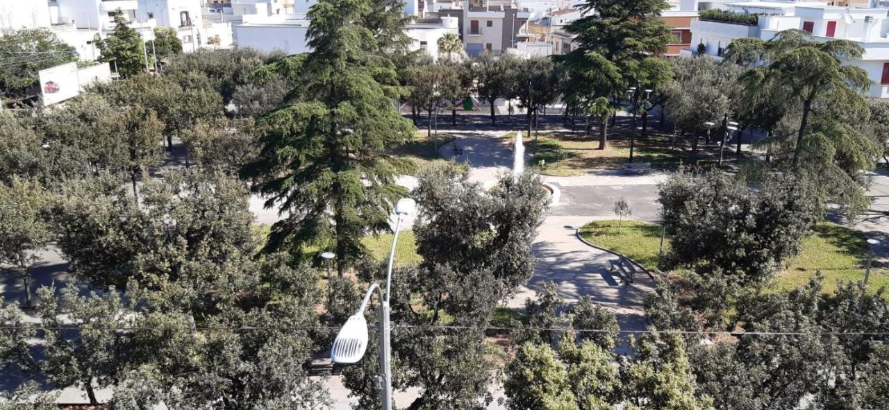 "La Casa Di Mariagrazia" Rooms Con Cucina Condivisa E Terrazza Sammichele Di Bari المظهر الخارجي الصورة
