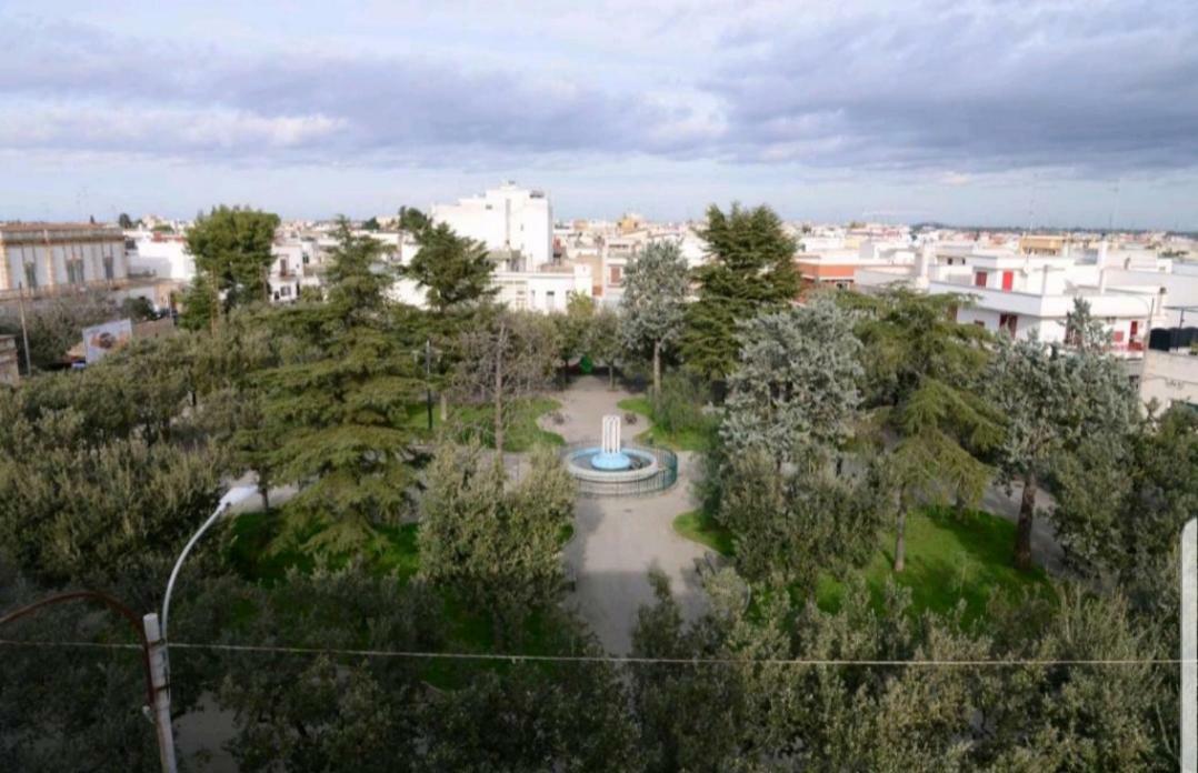 "La Casa Di Mariagrazia" Rooms Con Cucina Condivisa E Terrazza Sammichele Di Bari المظهر الخارجي الصورة