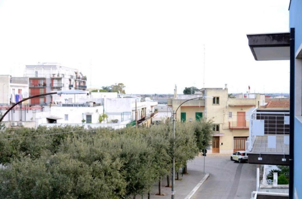 "La Casa Di Mariagrazia" Rooms Con Cucina Condivisa E Terrazza Sammichele Di Bari المظهر الخارجي الصورة