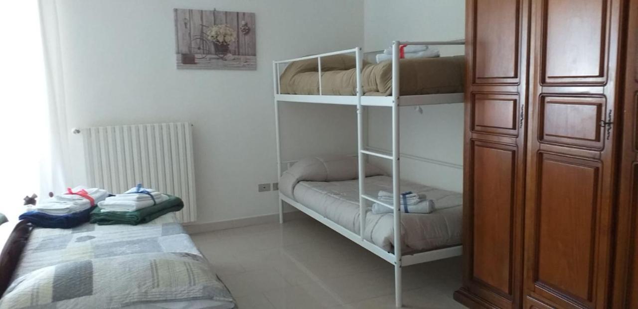 "La Casa Di Mariagrazia" Rooms Con Cucina Condivisa E Terrazza Sammichele Di Bari المظهر الخارجي الصورة